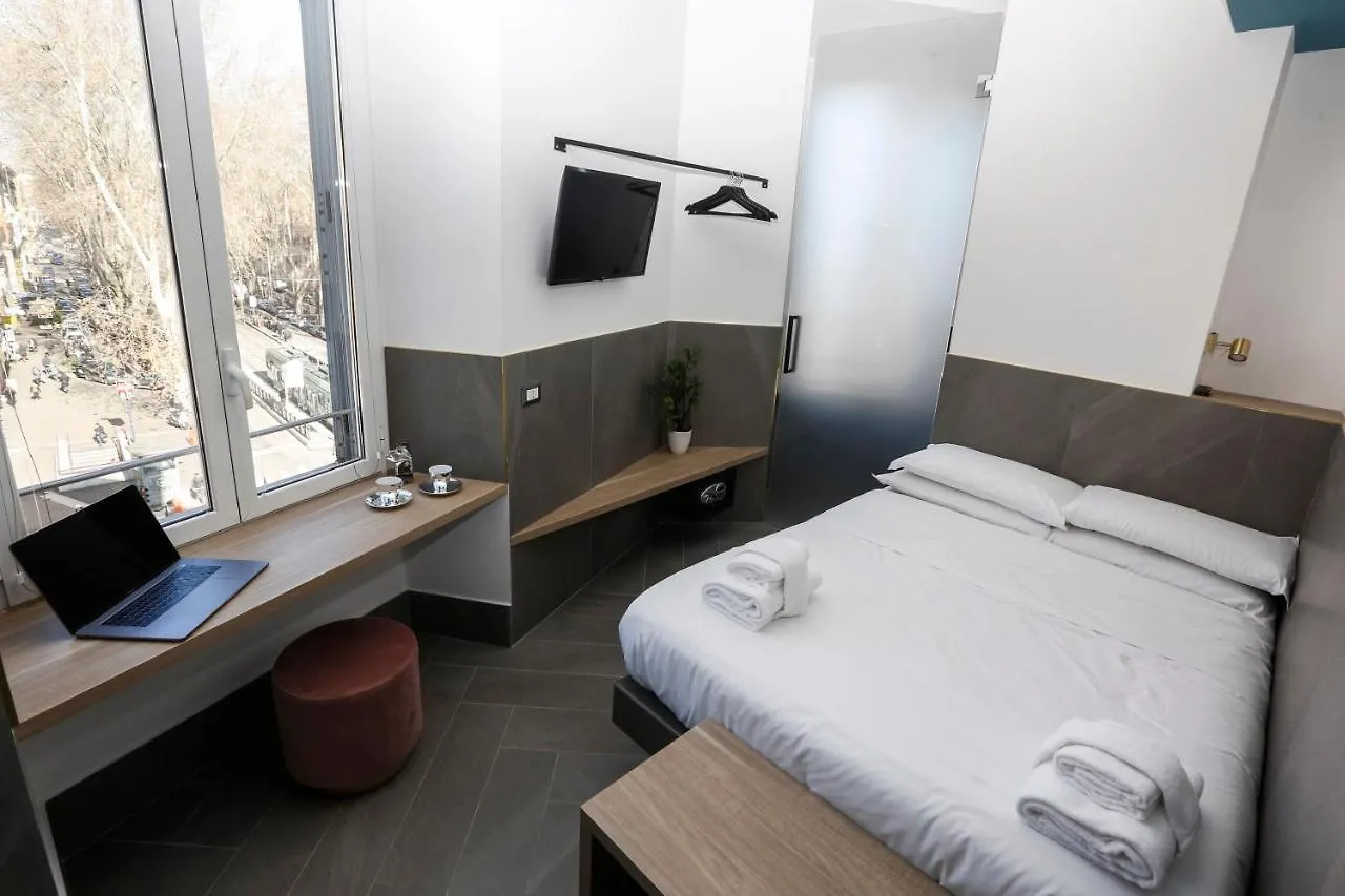 Ottaviano Smart Rooms Roma
