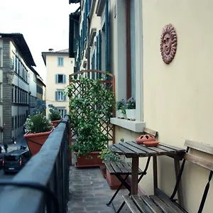 Luxury Central Flat River View , Florencia Italia