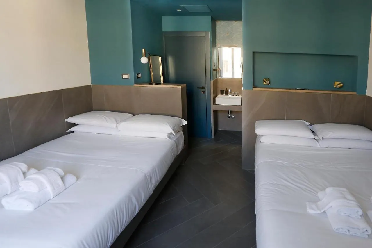 Ottaviano Smart Rooms Rom